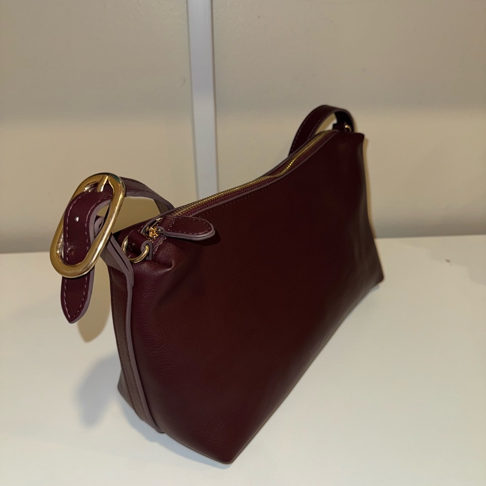 Old Navy Deep Burgundy Shoulder Bag - Picture 2 of 4